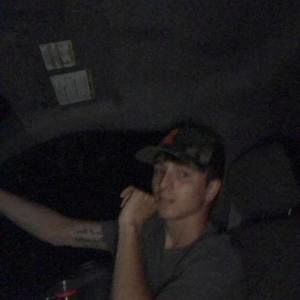 Meet your Posher, Justin